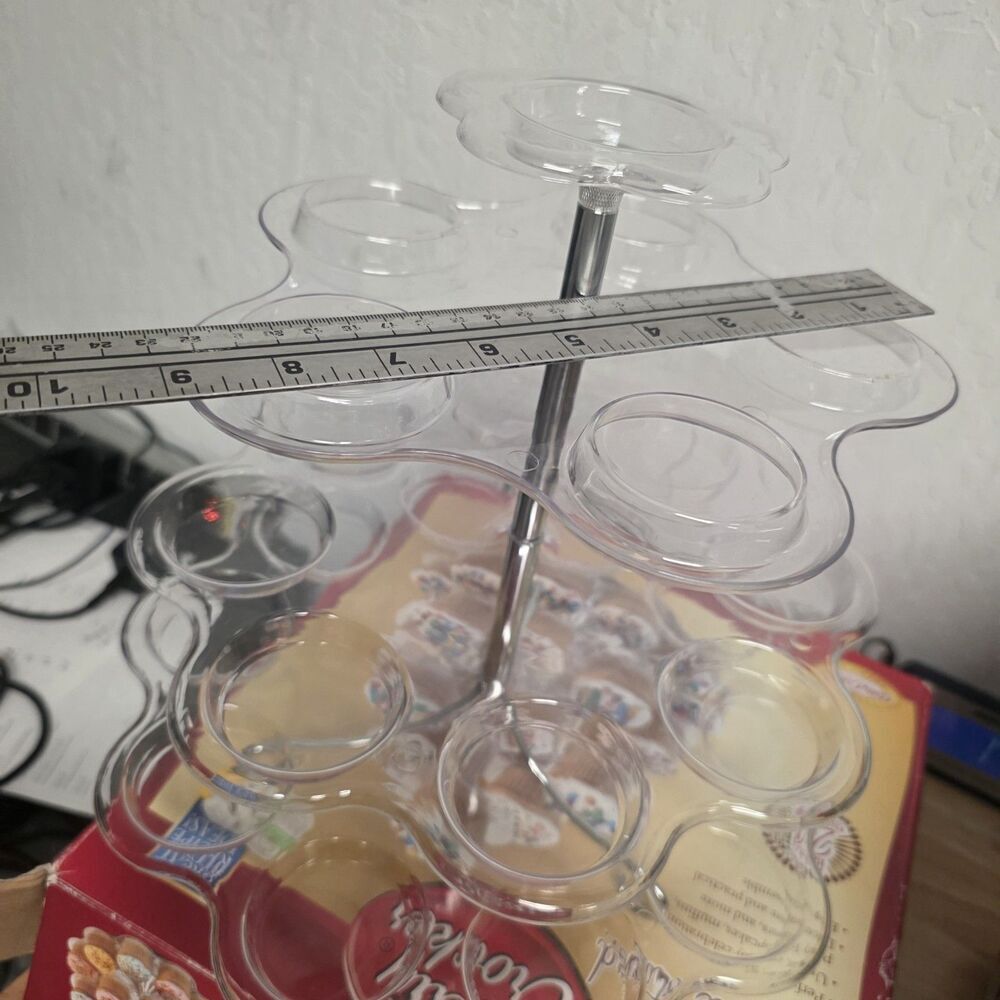 Betty Crocker Cupcake Tier Tree Stand -Holds 24 Cupcakes - Picture 6 of 9